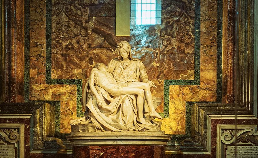 Statue of St. Peter's Basilica, a sanctuary of art