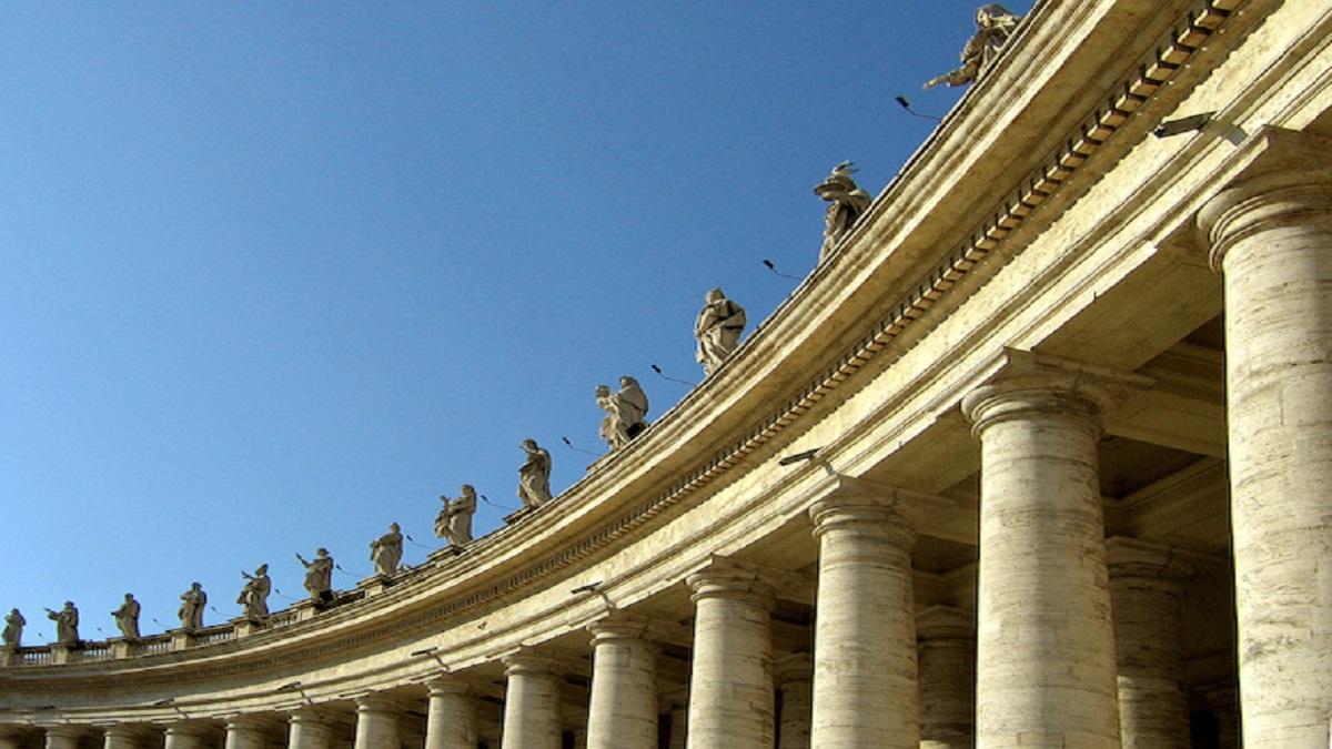 COLONNADES OF ST. PETER’S