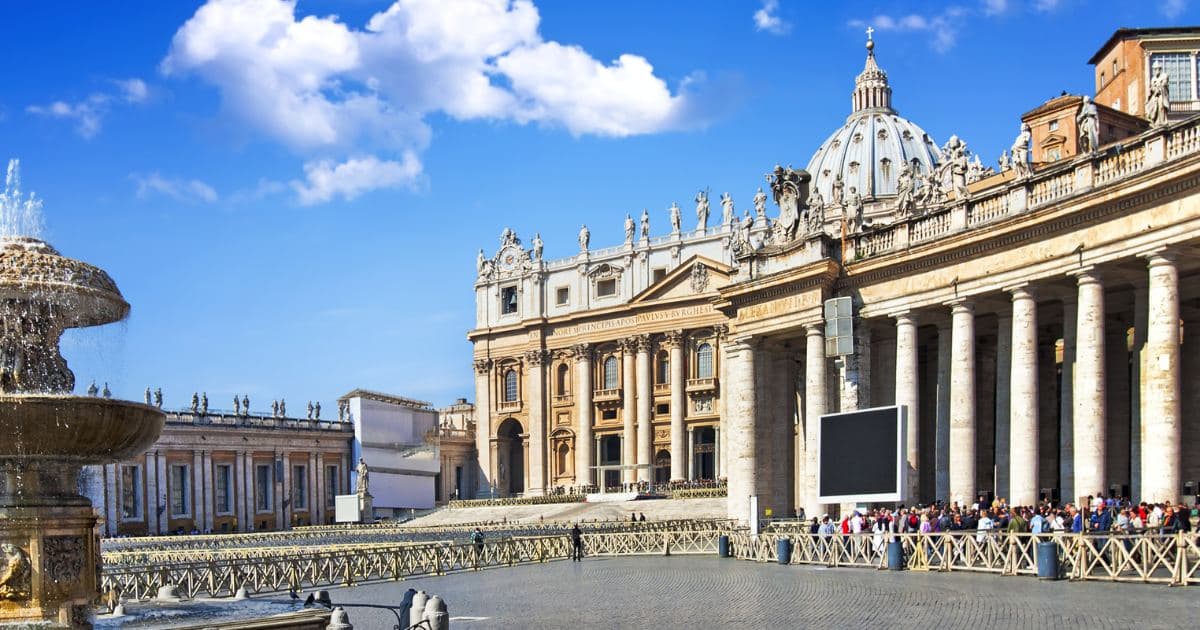 which ideal for visiting st peter basilica