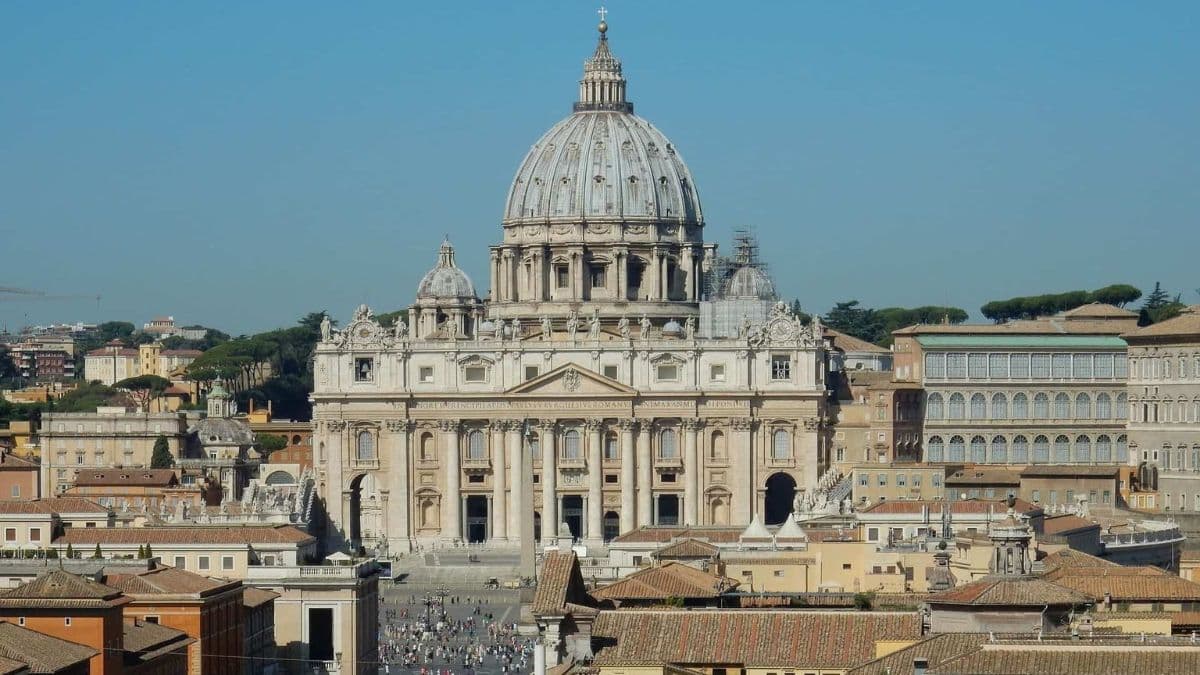 skip the lines the smart travelers guide to st peters basilica